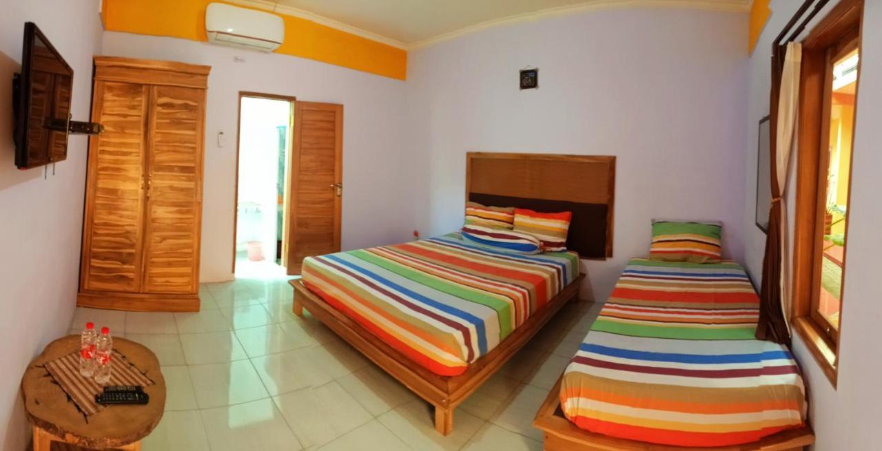 Latansa Homestay Banyuwangi  Exterior photo
